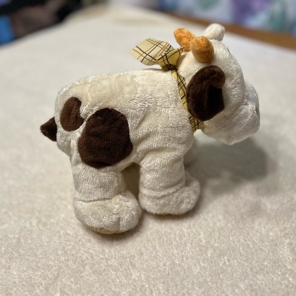 Soft Classics Cow With Rattle - Picture 3 of 8